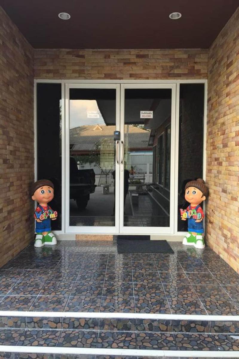 Thana Apartment image