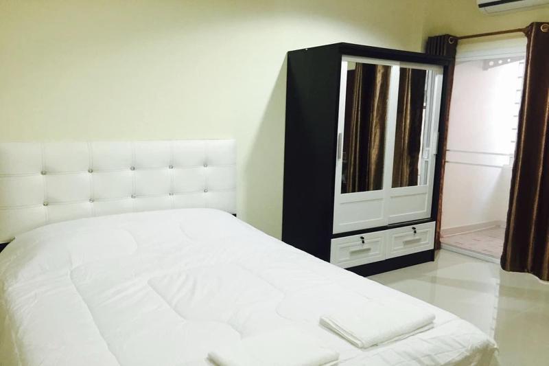 Thana Apartment image