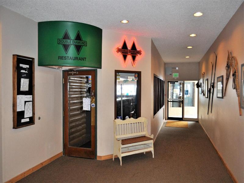 Fox Pine Lodge 3 Bed 3 Bath image