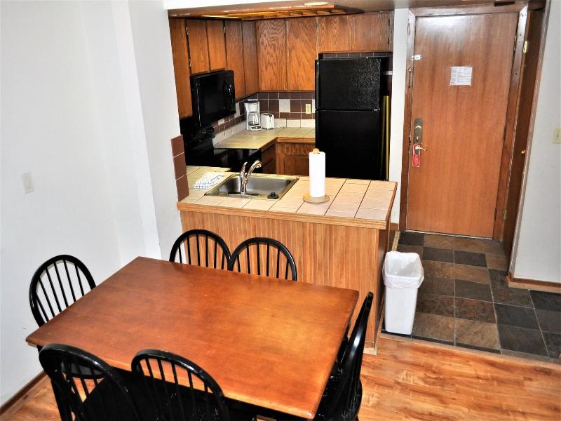 Fox Pine Lodge 3 Bed 3 Bath image