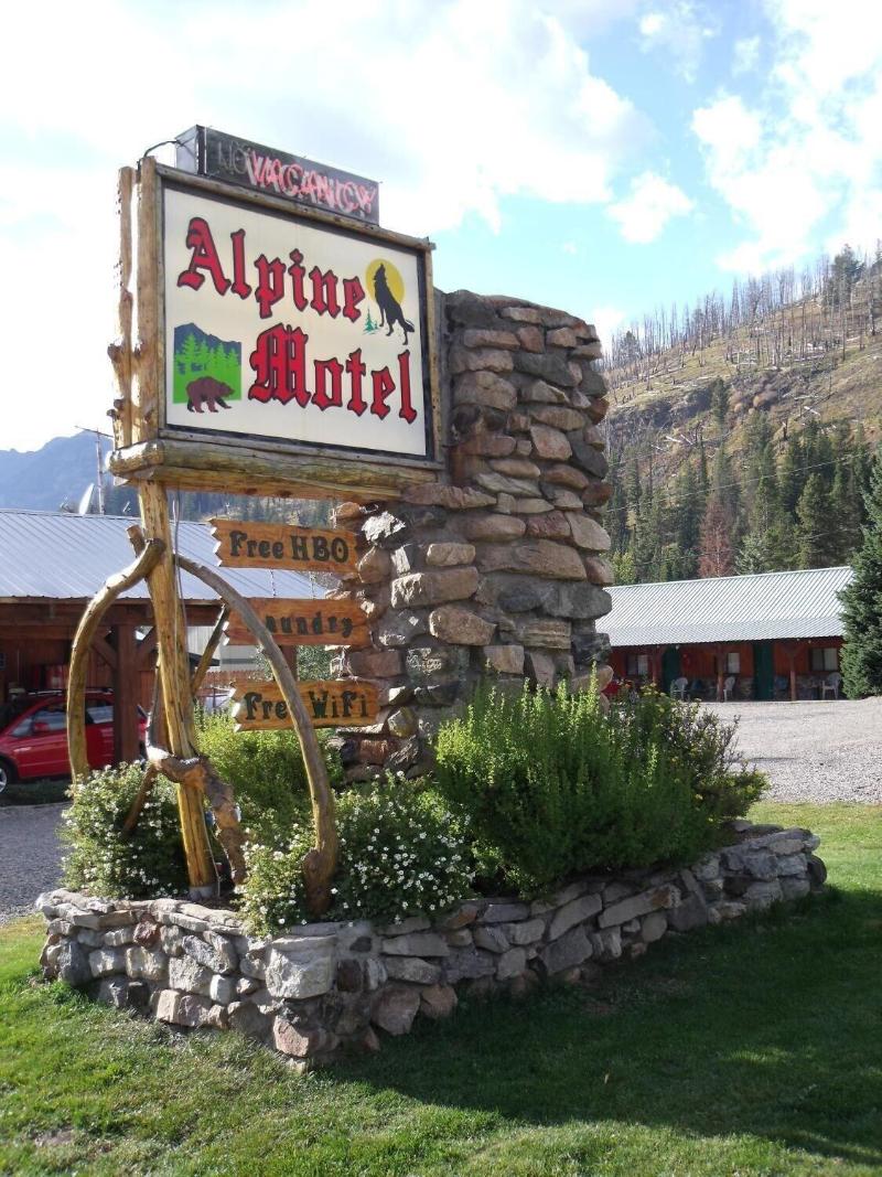 Alpine Motel image