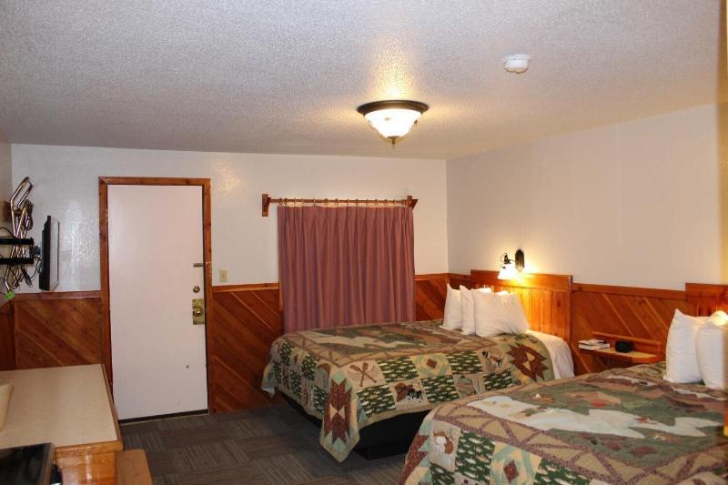 Alpine Motel image