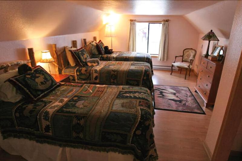 Alpine Motel image