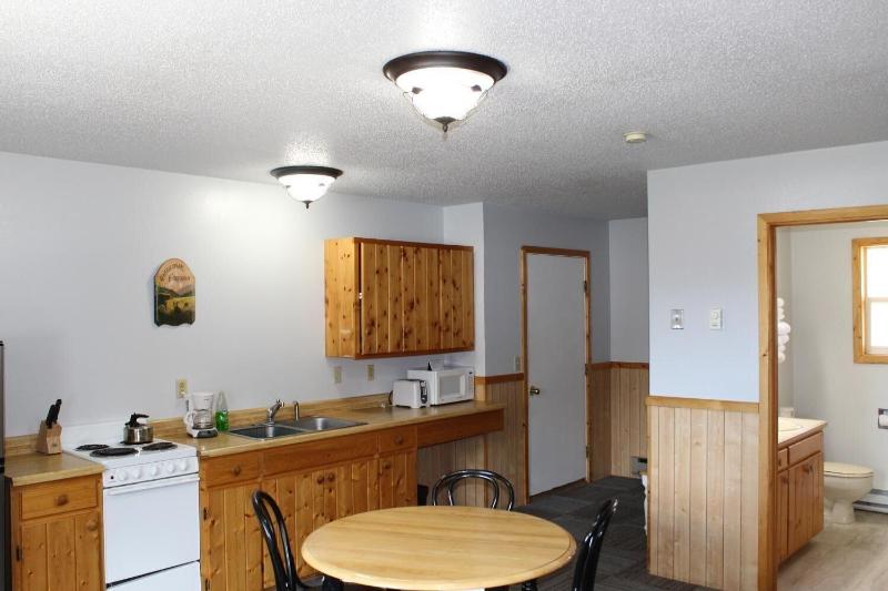 Alpine Motel image