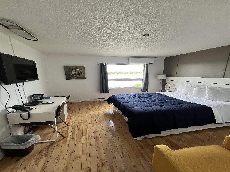 Harbourview Inn SureStayCollection by Best Western image