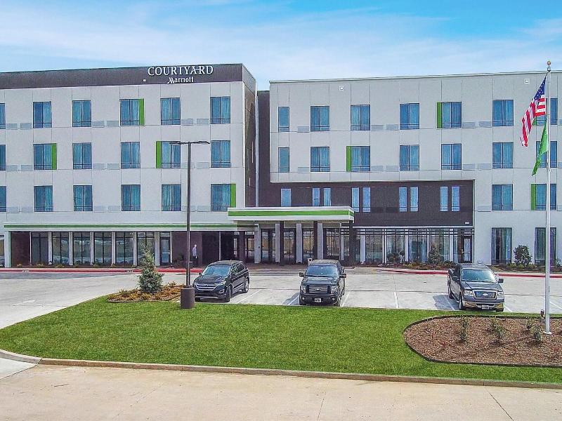 Courtyard By Marriott Longview North image