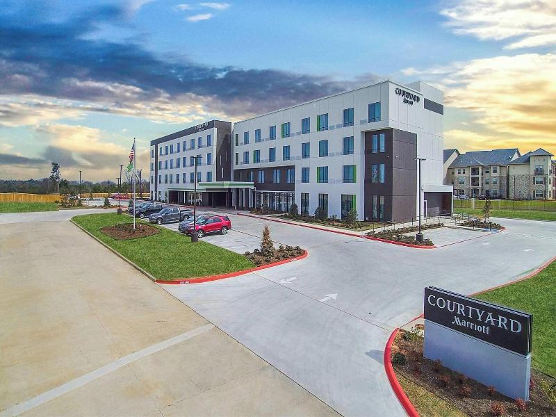 Courtyard By Marriott Longview North image