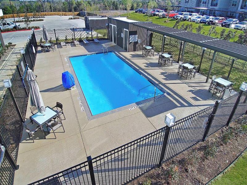 Courtyard By Marriott Longview North image