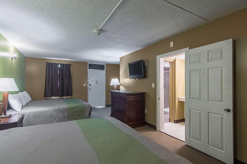 Motel 6 Sherman, TX image