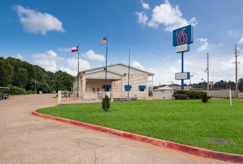 Motel 6 Atlanta, TX image