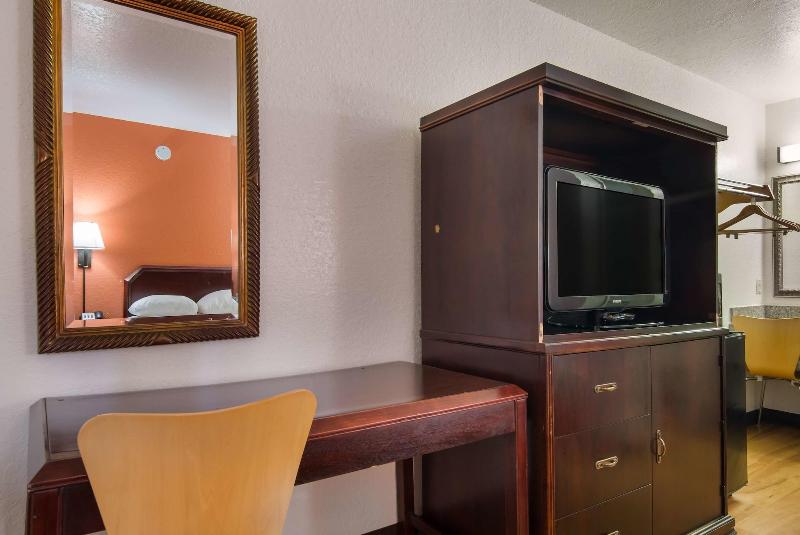 Motel 6 Atlanta, TX image 3