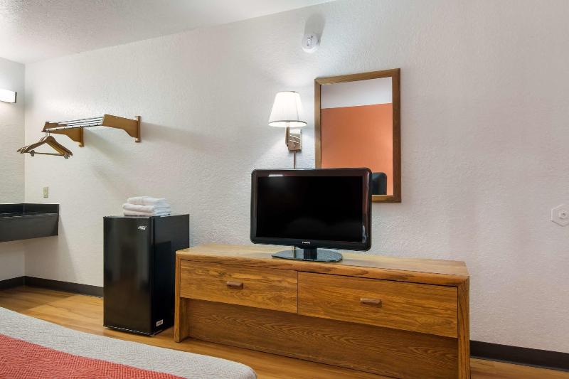 Motel 6 Atlanta, TX image 5