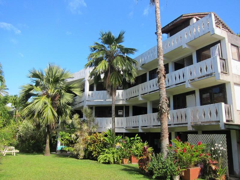 Raina Holiday Accommodation image