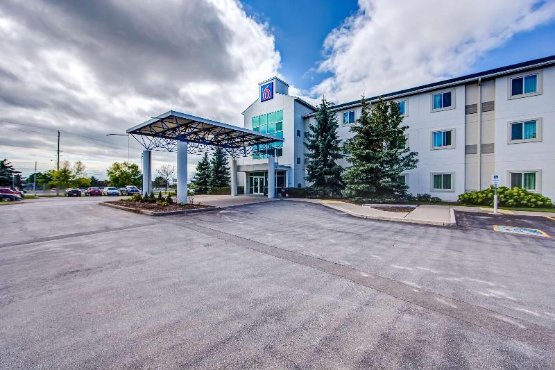 Motel 6 Burlington, ON - Toronto West - Oakville