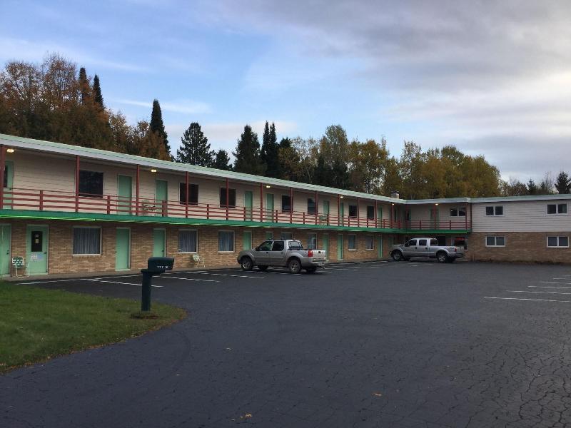 Cedars Motel image