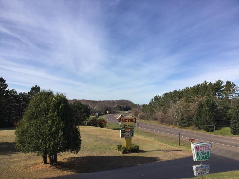 Cedars Motel image