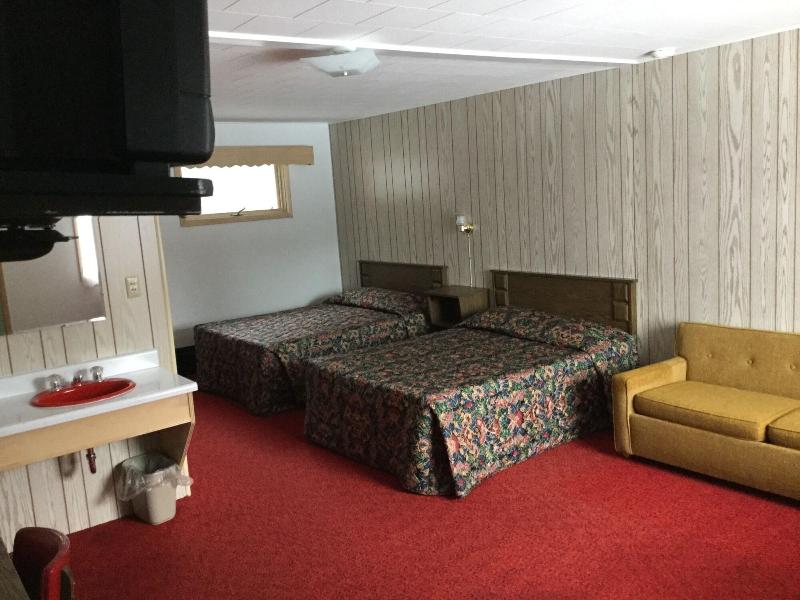Cedars Motel image