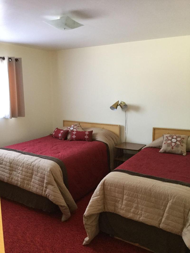 Cedars Motel image