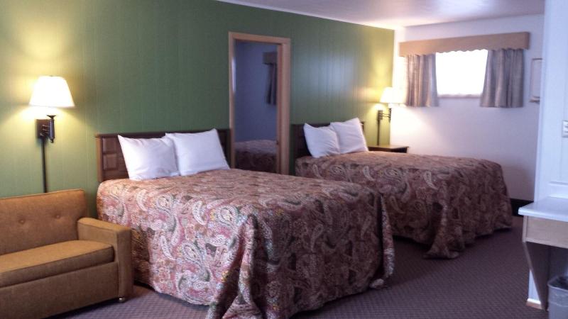 Cedars Motel image