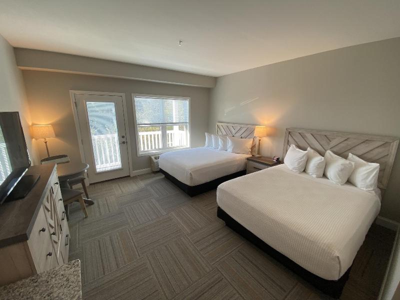 River Hotel Of Southport image