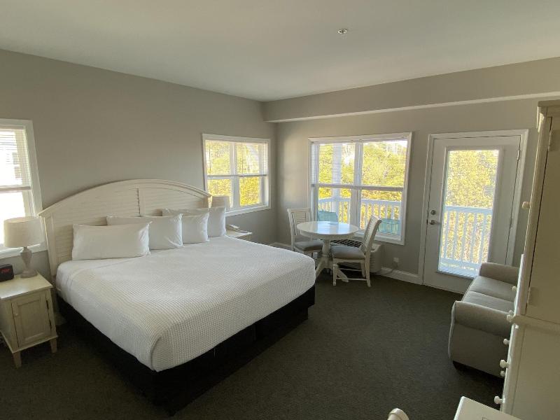 River Hotel Of Southport image