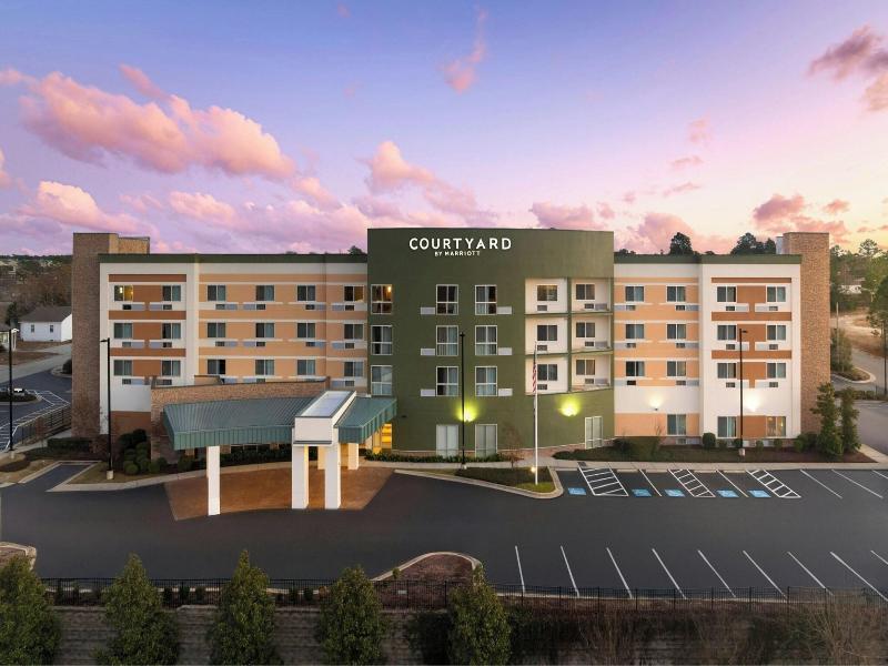 Courtyard by Marriott Fayetteville Fort Bragg/Spri