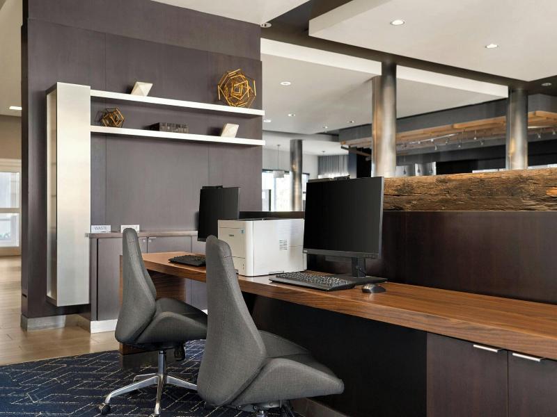 Courtyard by Marriott Fayetteville Fort Bragg/Spri