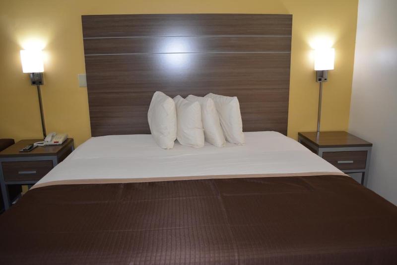 Southern Inn Lumberton image