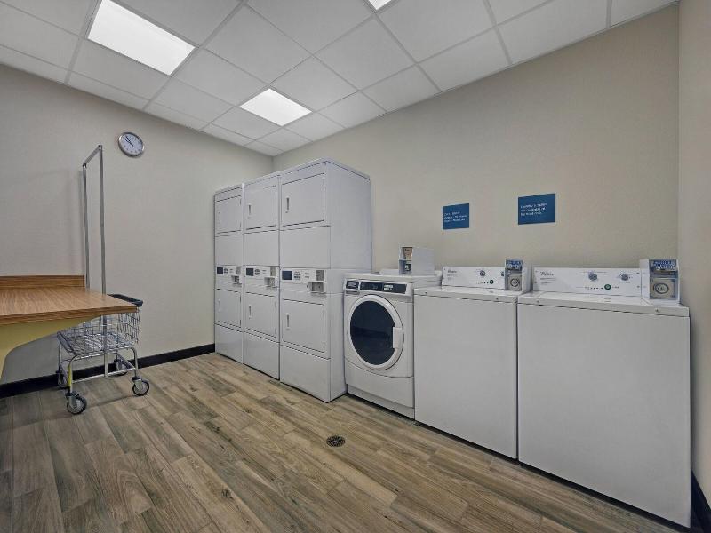 Towneplace Suites By Marriott Sacramento Airport N image