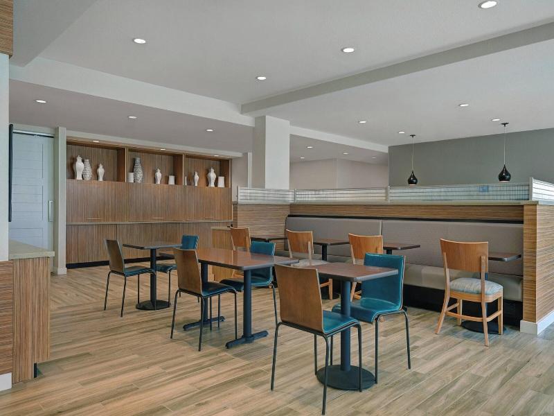 Towneplace Suites By Marriott Sacramento Airport N image