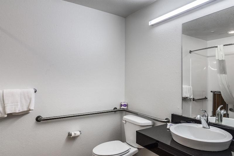 Motel 6 Mcalester, OK image