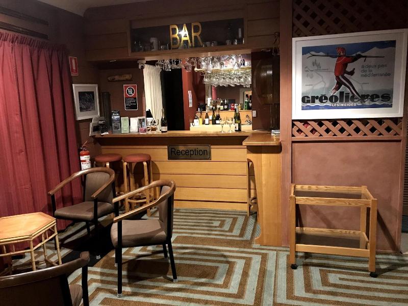 Cottonwood Lodge image