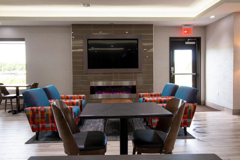 Hotel Pryor image