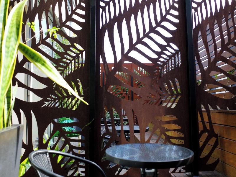 Crown Hotel Surry Hills image
