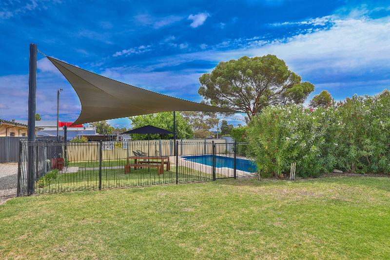 Robinvale Bridge Motel