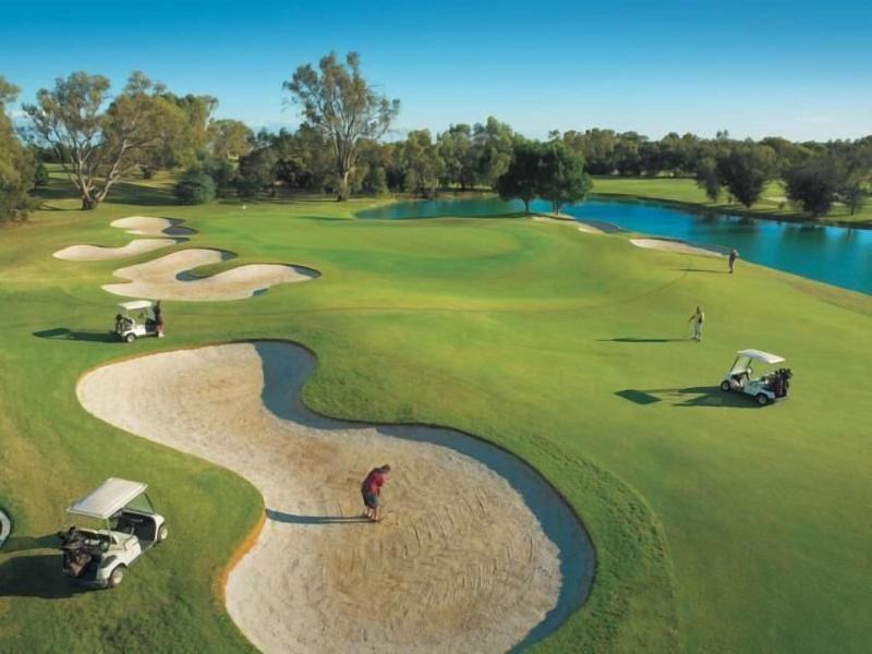 Murray Downs Resort