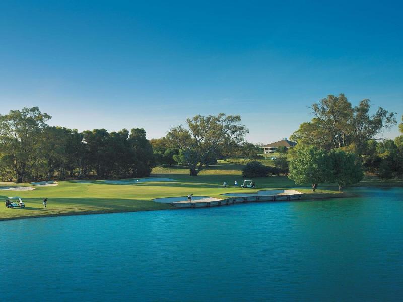 Murray Downs Resort