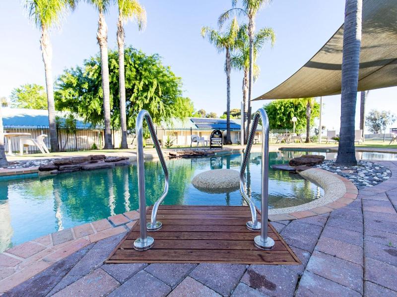 Murray Downs Resort