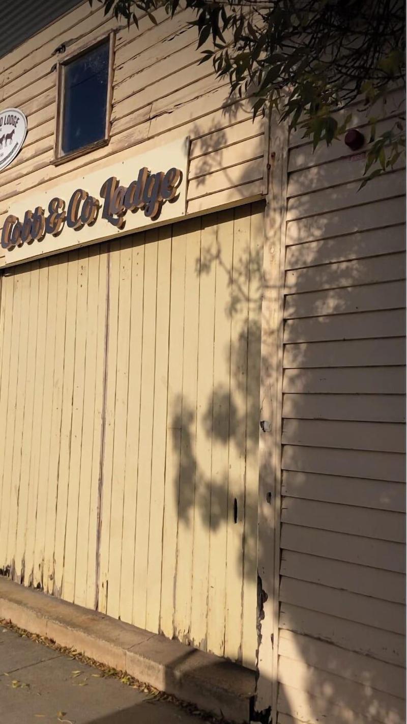 Cobb & Co Lodge image