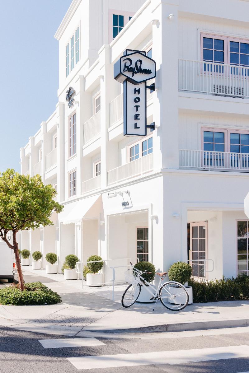 Bay Shores Peninsula Hotel image