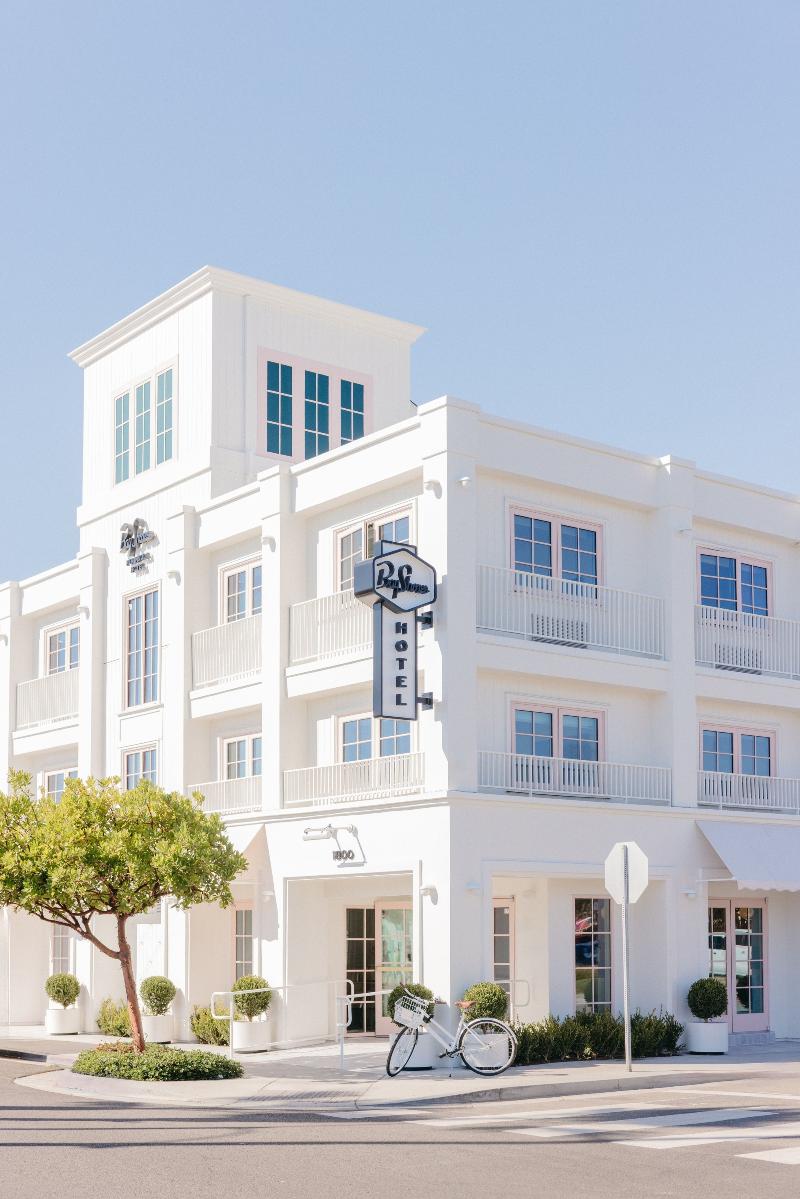 Bay Shores Peninsula Hotel image