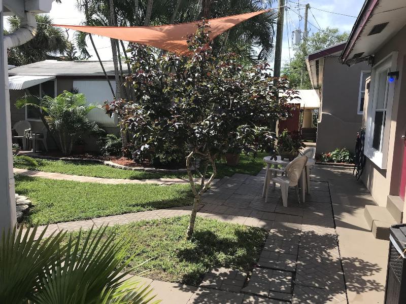 Inn Leather Guest House - Male Only LGBT image