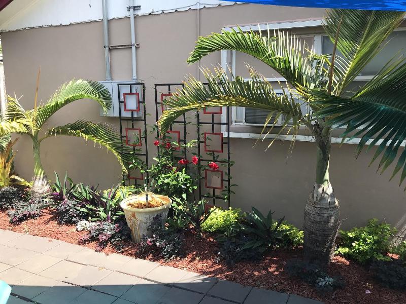Inn Leather Guest House - Male Only LGBT image