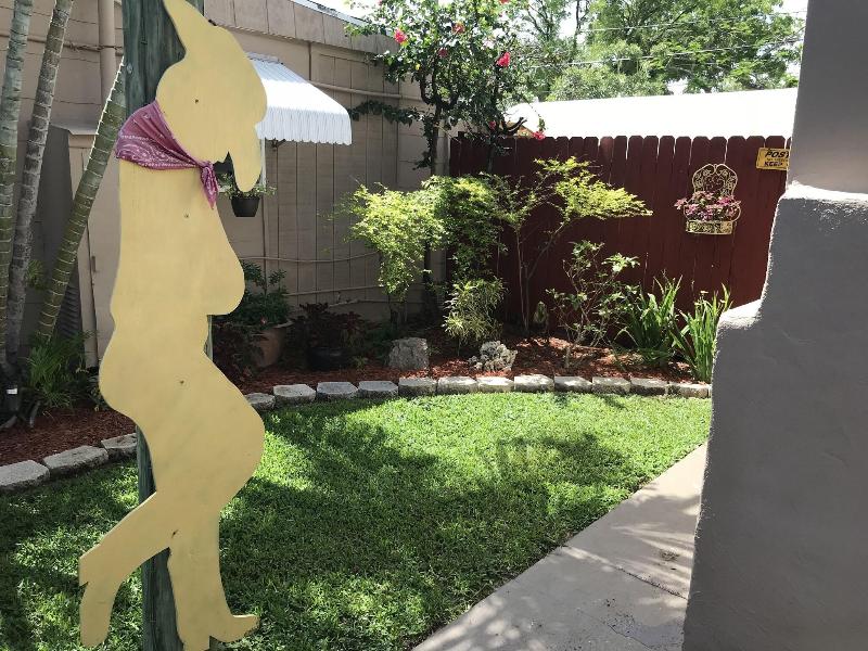 Inn Leather Guest House - Male Only LGBT image
