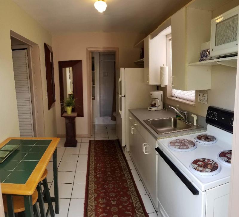 Inn Leather Guest House - Male Only LGBT image