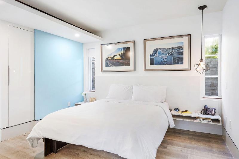 Ocean Treasure Beachside Suites image