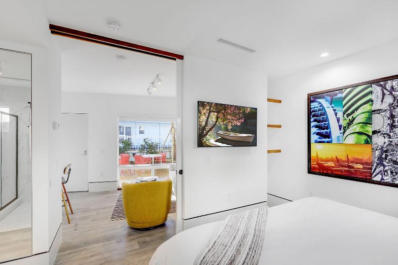 Ocean Treasure Beachside Suites image