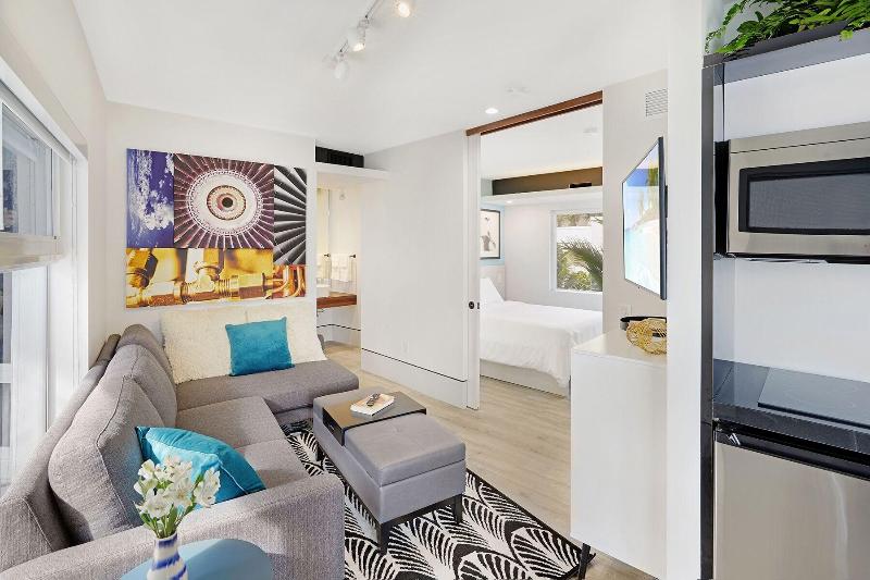 Ocean Treasure Beachside Suites image