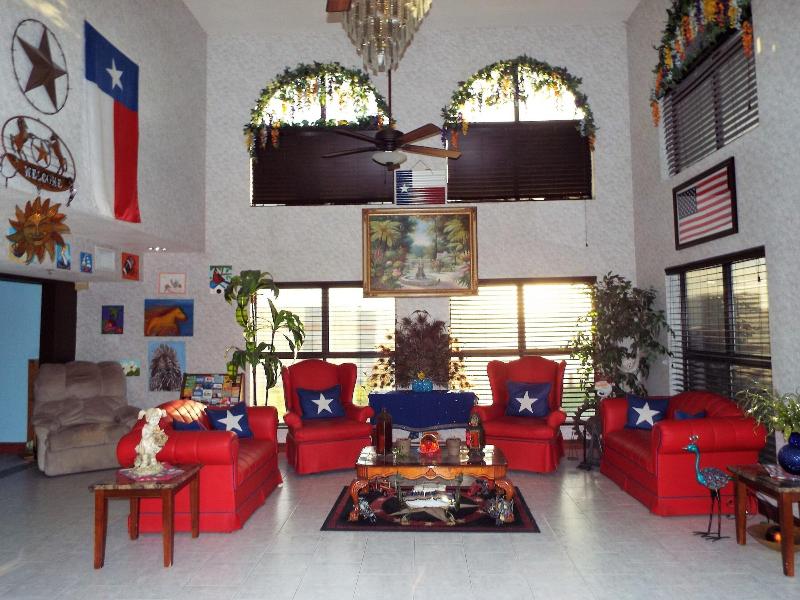 Texas Inn Harlingen image