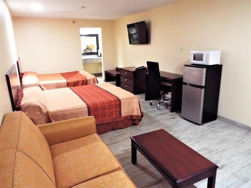 Texas Inn Harlingen image